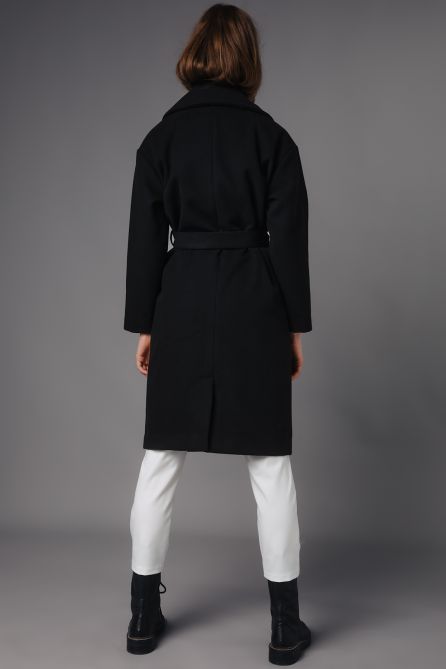 The Crossed Coat