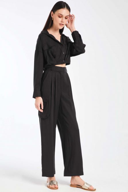 The Effortless Crop Shirt