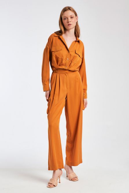 The Effortless Crop Shirt
