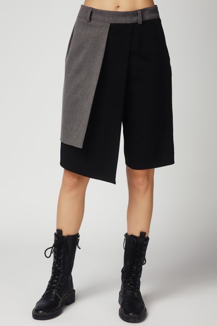 The Applique Skirt-Shorts