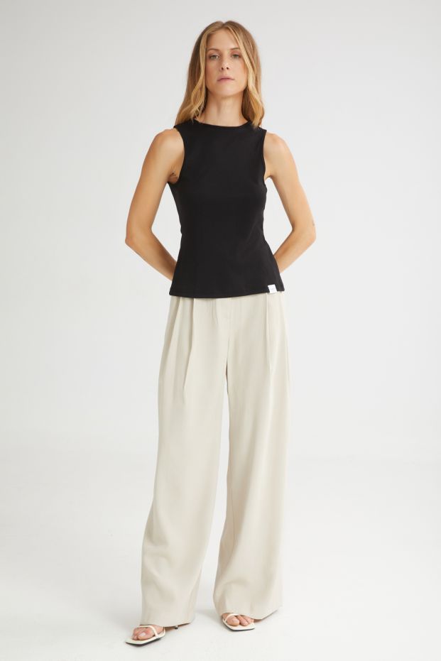 The Confection Top Black