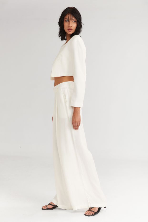 The Crunchy Cropped Blazer White