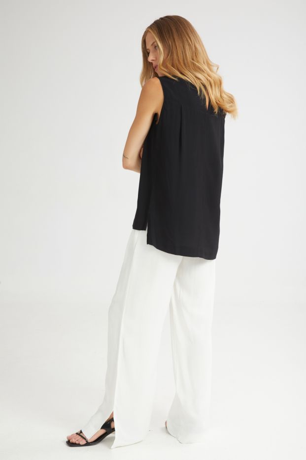 The Custard Top Black