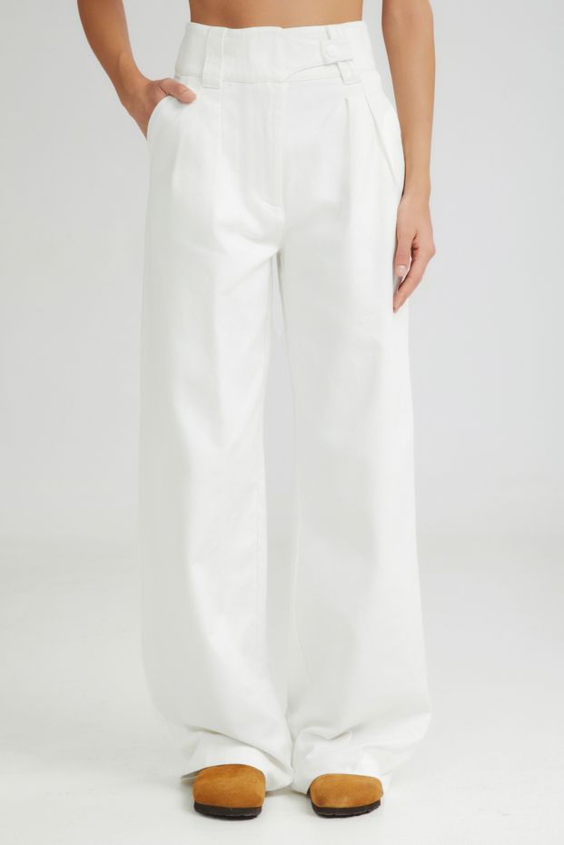 The Frozen Yogurt Pants White