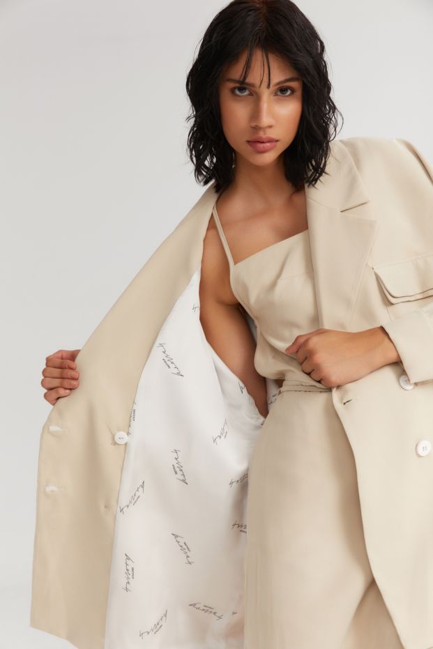 The Melted IceCream Oversized Blazer Vanilla