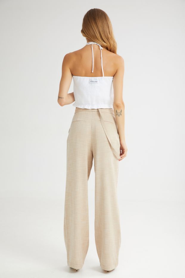 The Milkshake Top white