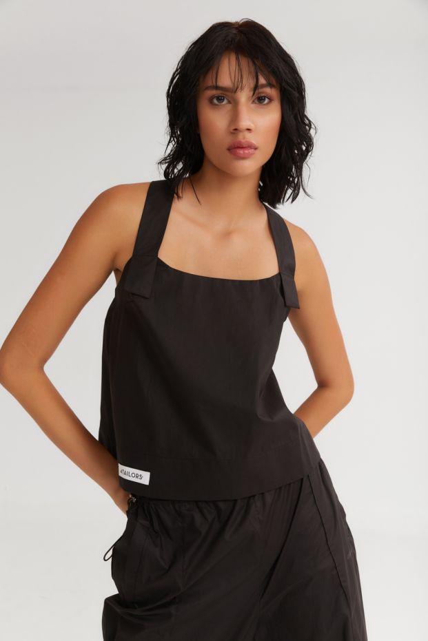 The Pistachio Top Black