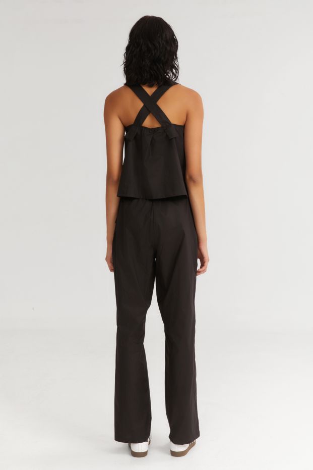 The Pistachio Top Black