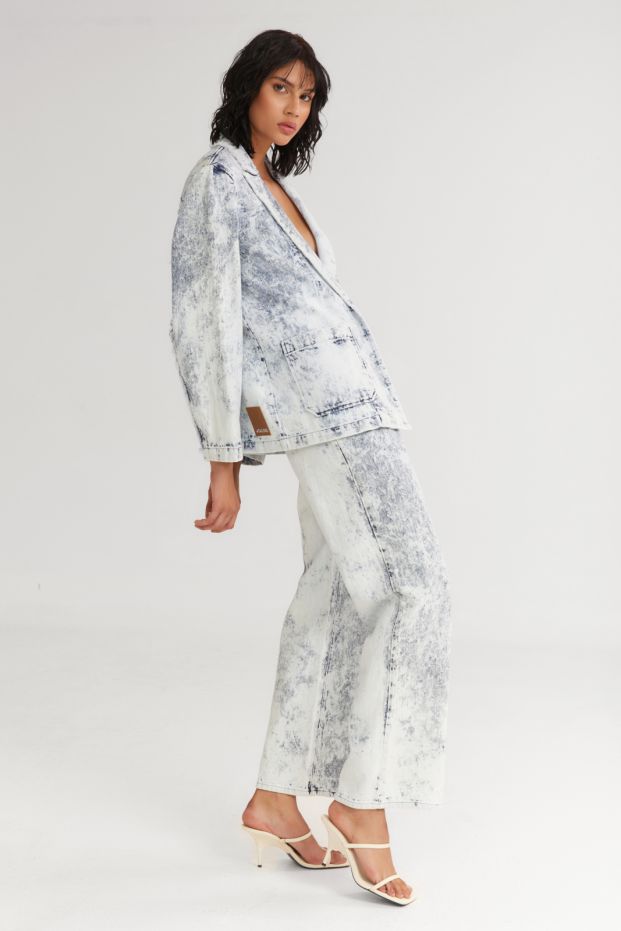 The Rocky Road Blazer Denim