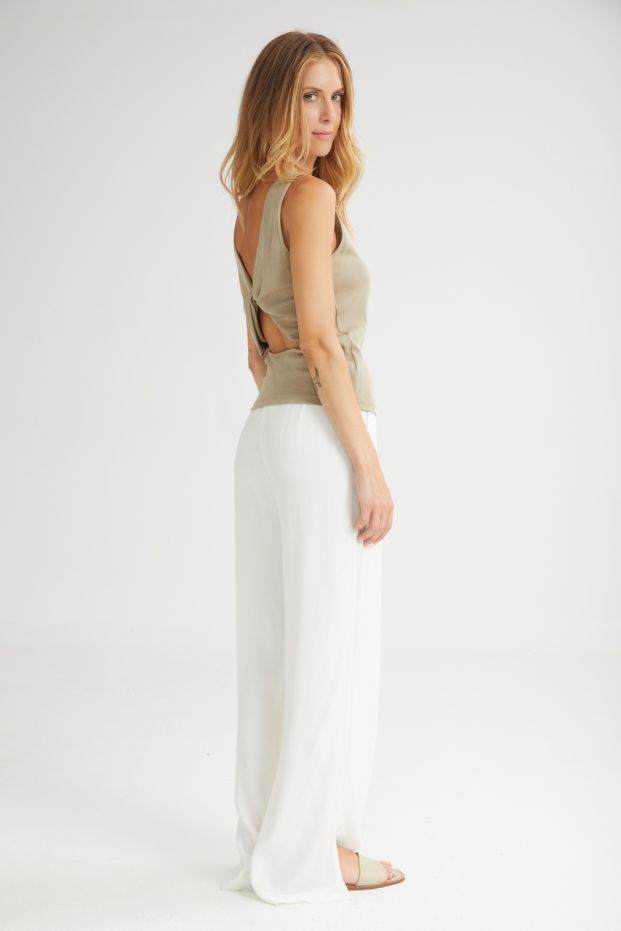 The Scoopable Top Khaki