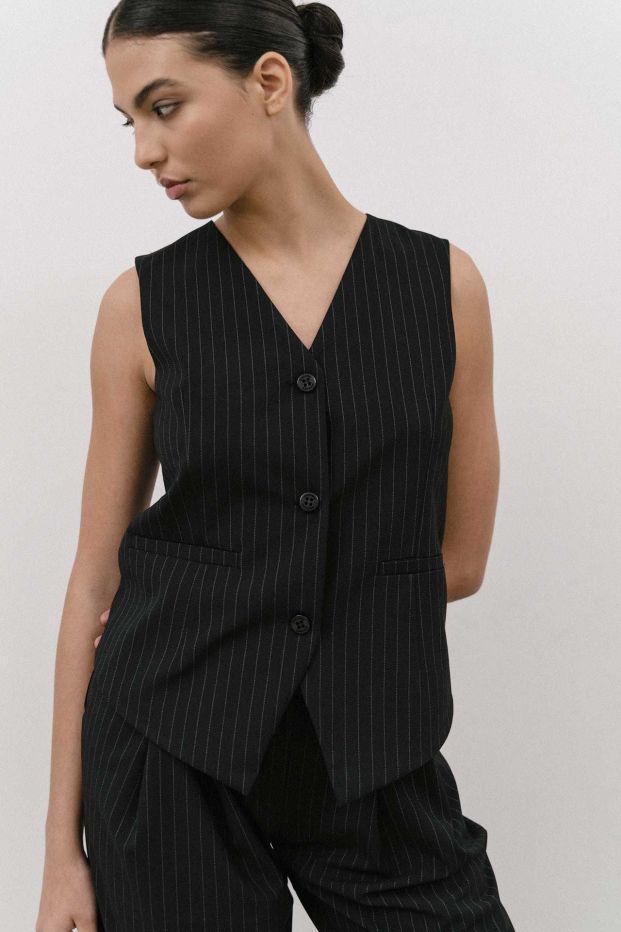 The Sweet Heat Vest Black